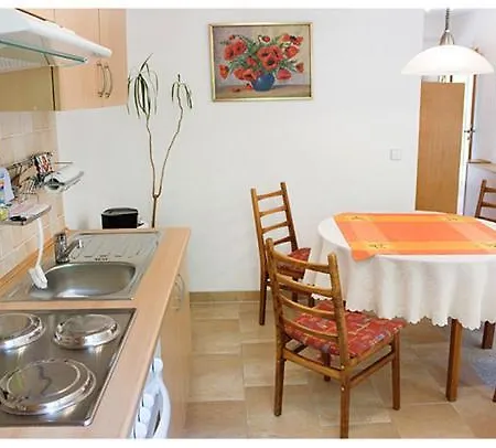 Ferienwohnungen Pokoj Apartmán *